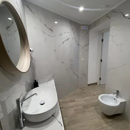 Nocleg ze śniadaniem Namuri Luxury