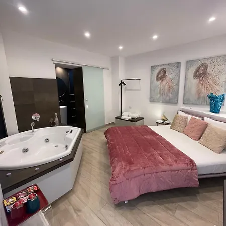 Nocleg ze śniadaniem Namuri Luxury *