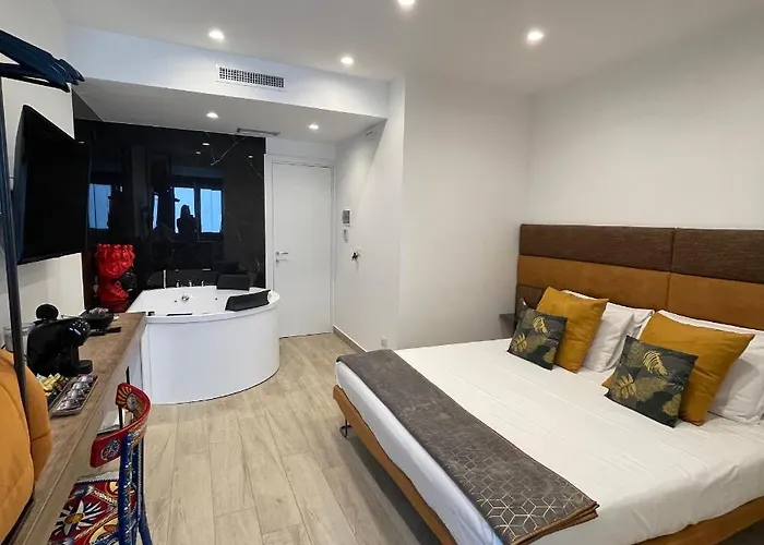 Namuri Luxury 4*
